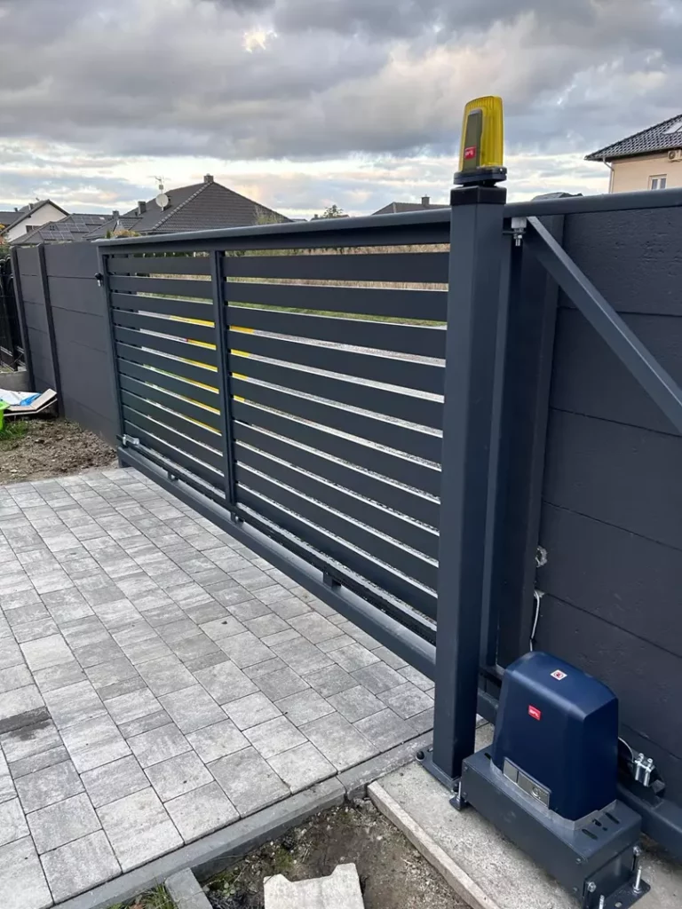 Montaż napędów bramowych Opole z firmą LUKSAFESYSTEM