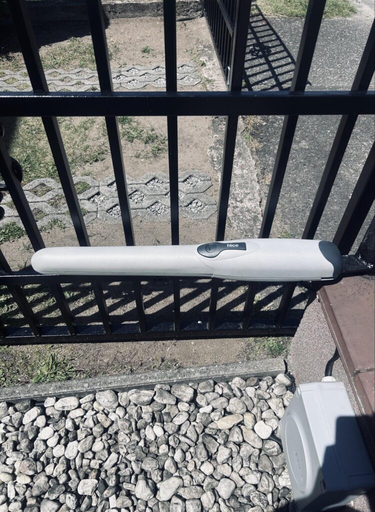 Montaż automatyki bramowej ozimek