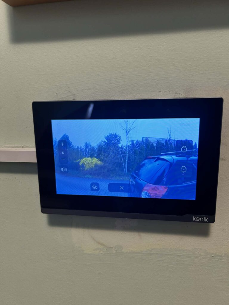 Montaż wideodomofonów – Opole, Strzelce Opolskie, Gliwice i okolice